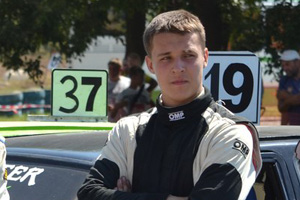 Александр Аксентьев