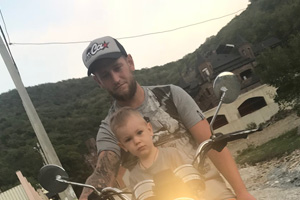 Виталий Тихонов